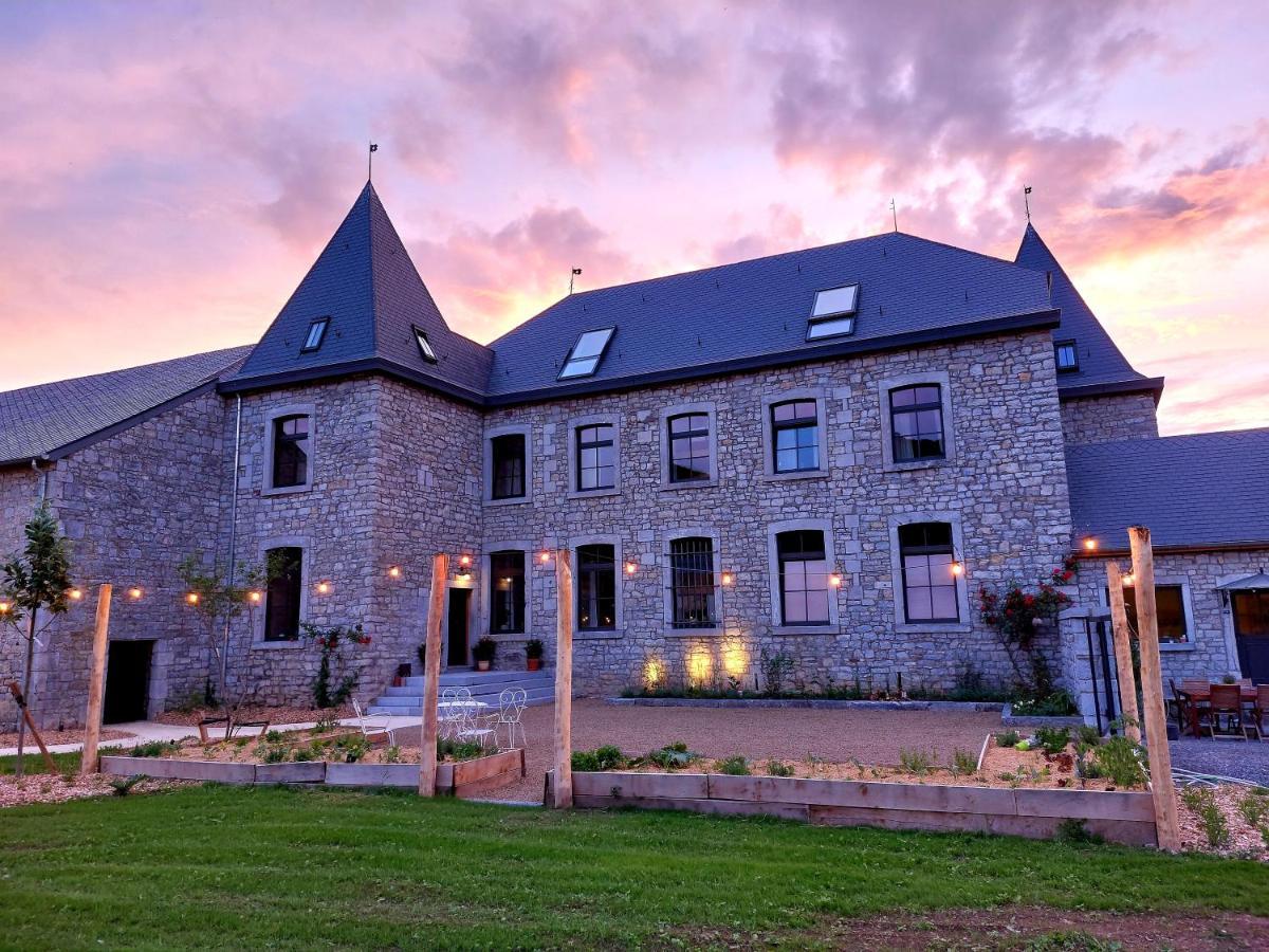 Les Suites De Petit Bomal Durbuy Exteriör bild