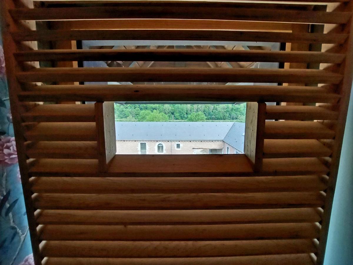 Les Suites De Petit Bomal Durbuy Exteriör bild